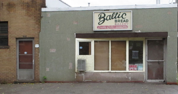 baltic breads, 200 Gibson Ave., Hamilton, Ontario, rye bread, bakery
