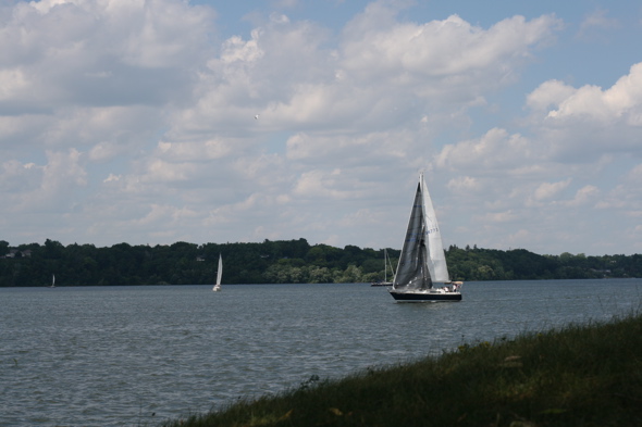 Bayfront Park, Hamilton, sailing, 